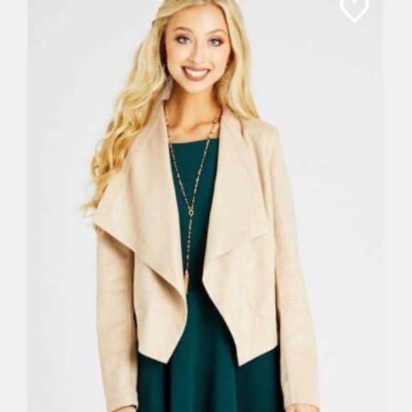 Altar'd State Jackets & Blazers - NWT Altar'd State lovely reversible jacket size XS